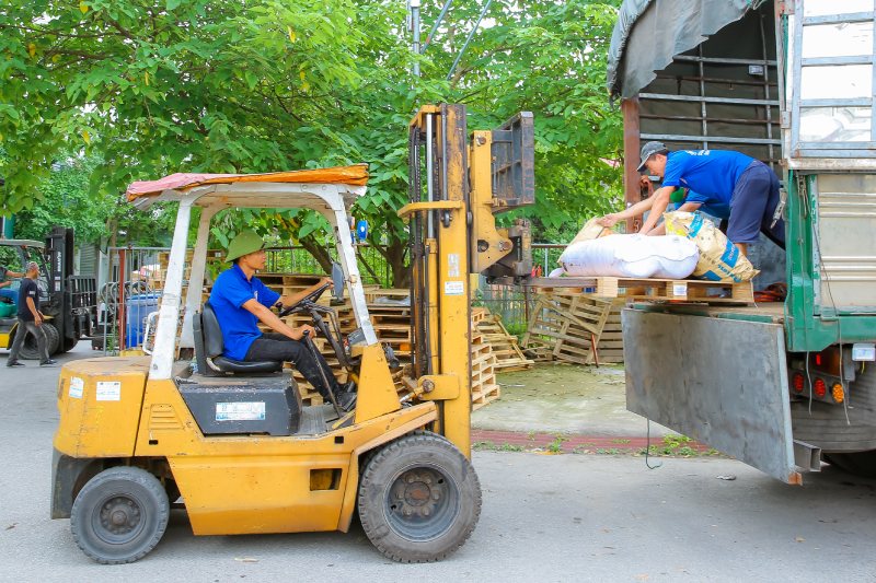 DỊCH VỤ GIAO NHẬN HÀNG HOÁ TẬN NƠI